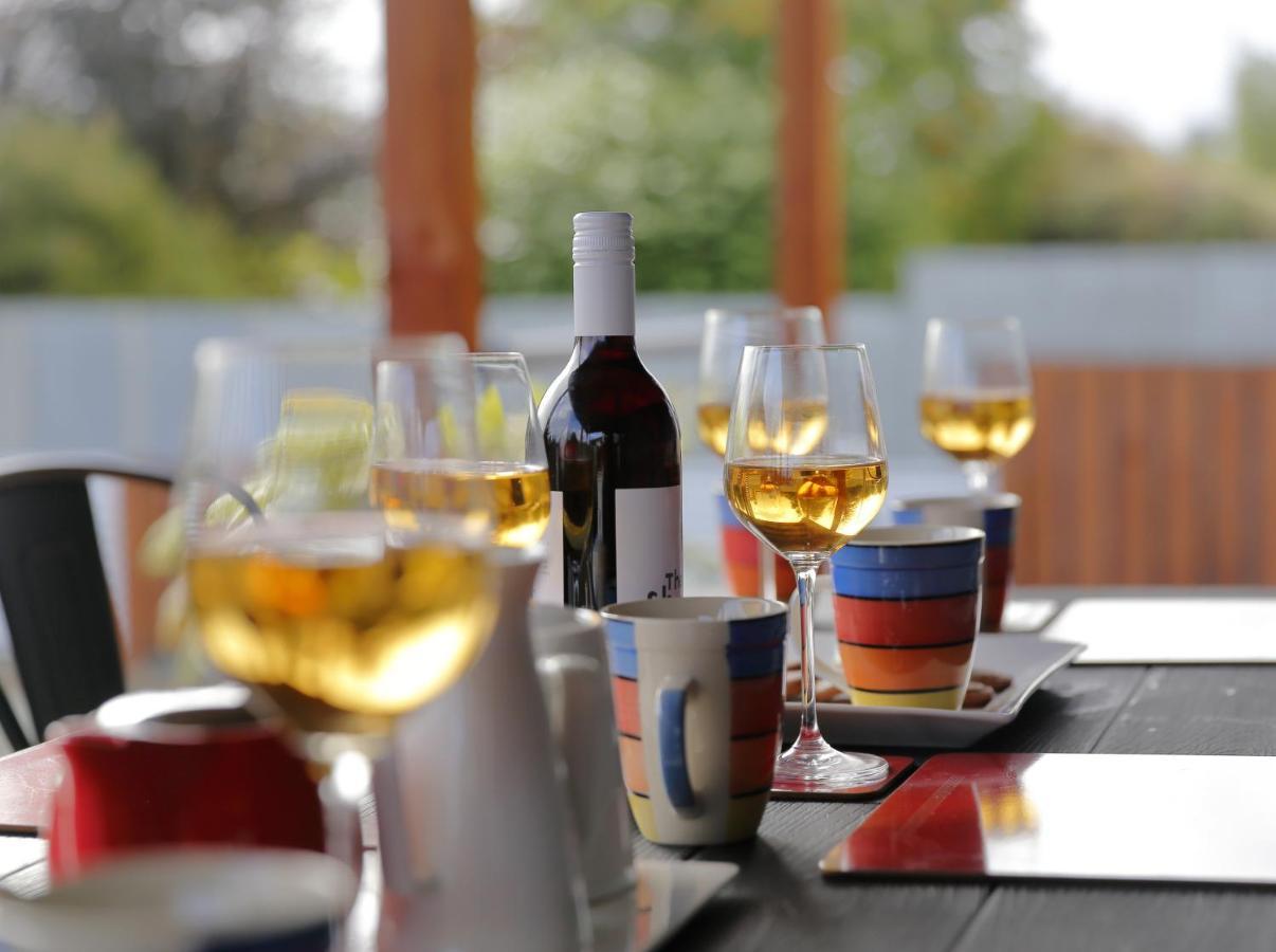 Mokonui Cottage - Te Anau Holiday Home מראה חיצוני תמונה