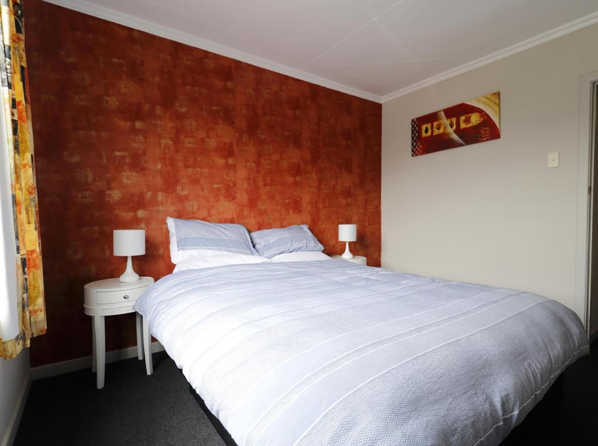 Mokonui Cottage - Te Anau Holiday Home מראה חיצוני תמונה