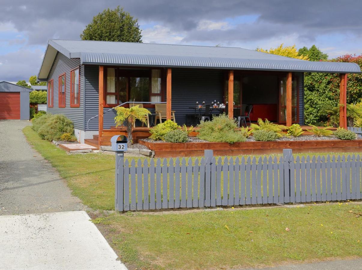 Mokonui Cottage - Te Anau Holiday Home מראה חיצוני תמונה